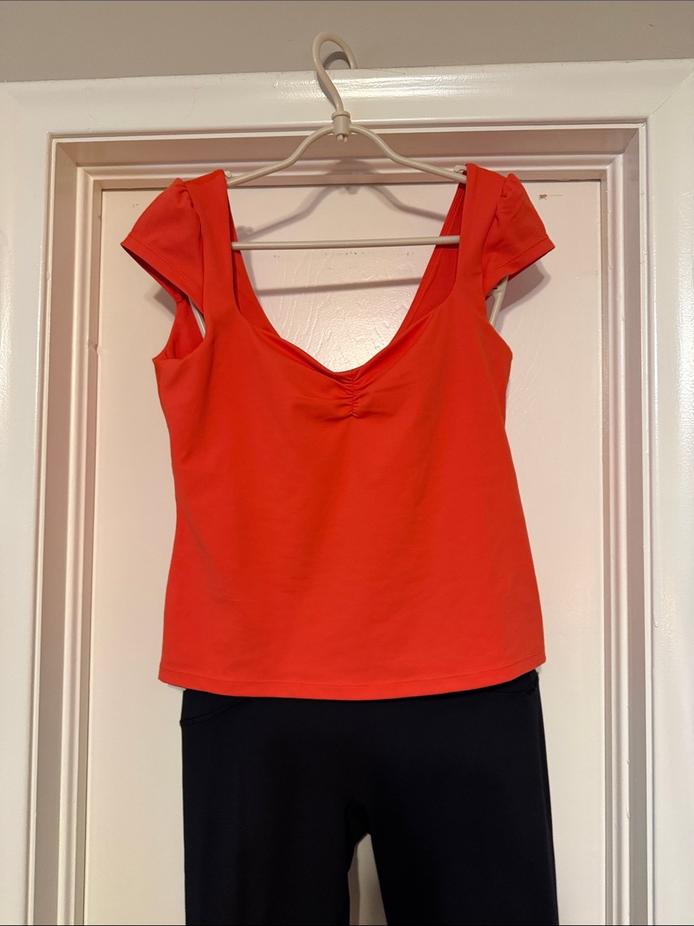 Blogilates Sweetheart Baby Tee. Large